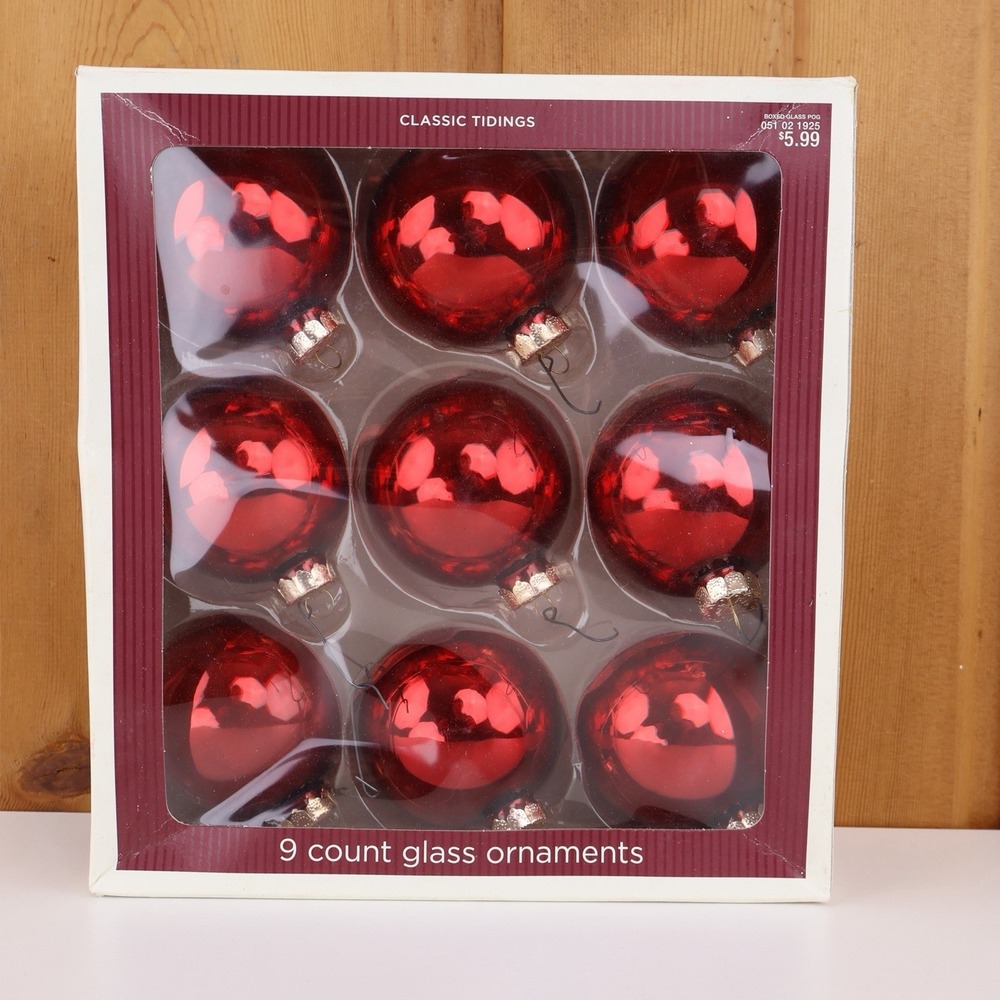 Vintage 2008 Target Classic Tidings Red Glass Christmas Ornaments 9 Count Box